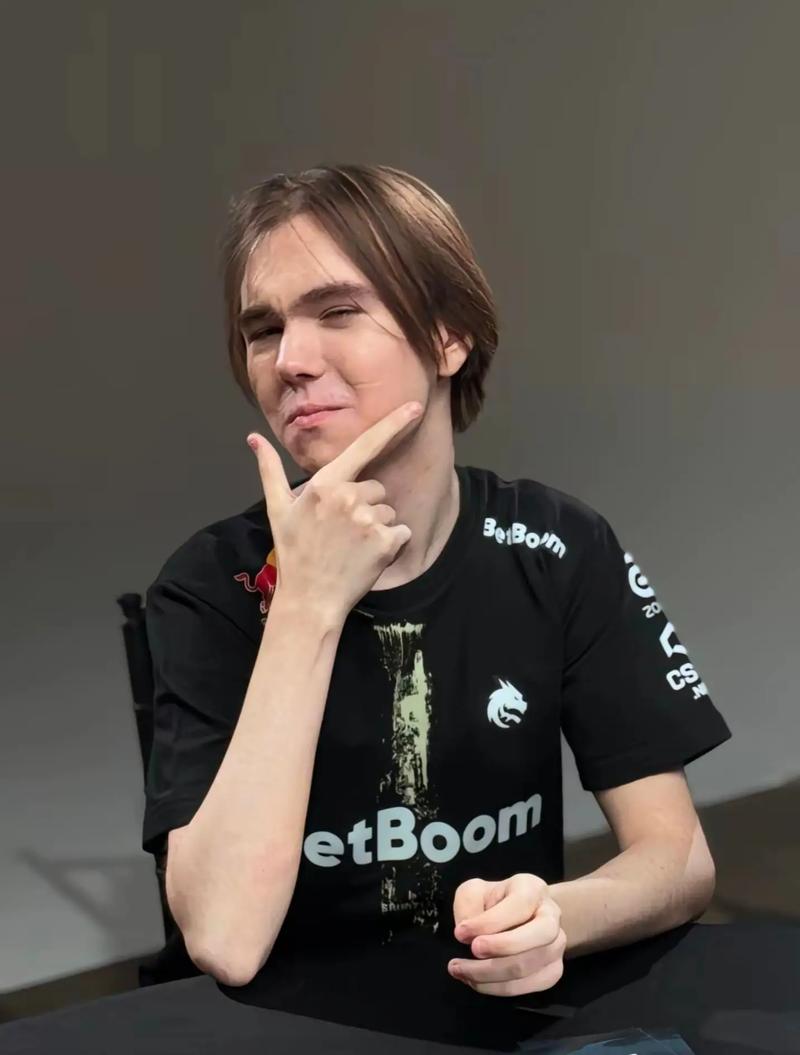 LOL手游破晓杯赛事总览：10支队伍角逐第一个全球性赛事桂冠